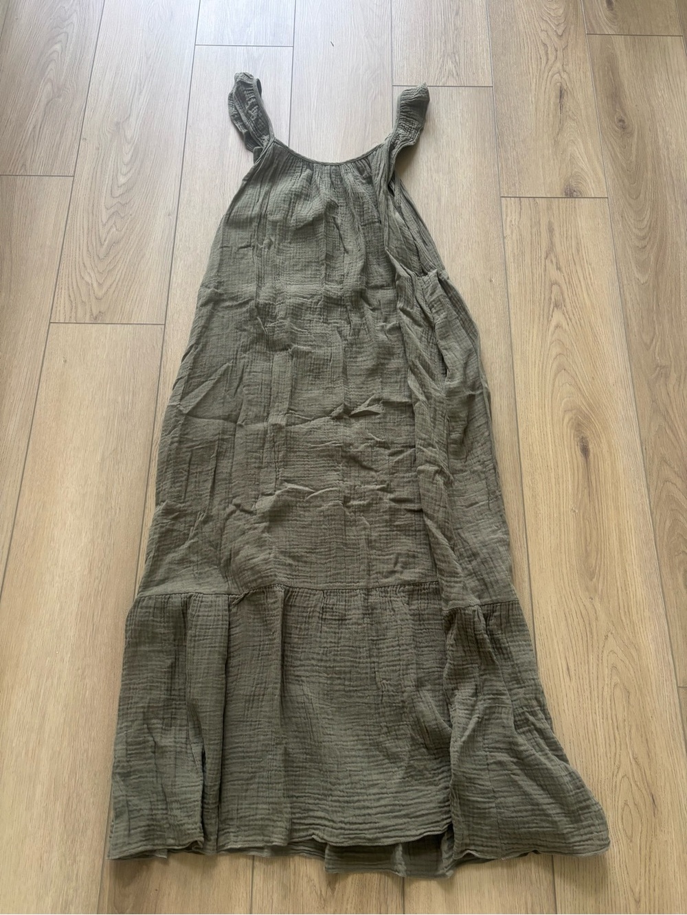 Carly Jean Women’s Olive Green Ruffle-Hem Maxi Dress
